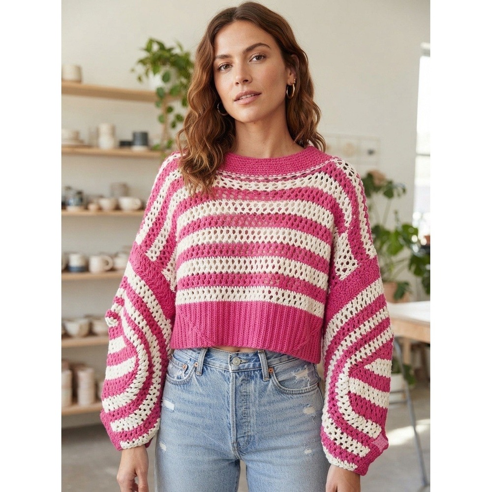 Boho Styless Pink and White Crochet Knit Cropped Pullover Sweater XS
